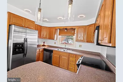 407 Ridgewood Avenue, Cumberland, MD 21502 - Photo 5