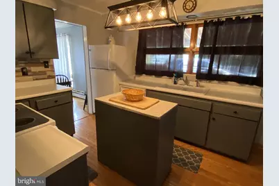 1906 Frederick Street N, Cumberland, MD 21502 - Photo 5