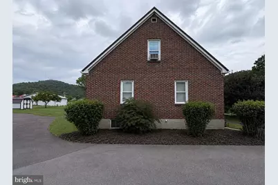 13017 Acre Lane NE, Cumberland, MD 21502 - Photo 9