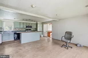 1513 Rosewood St, Cumberland, MD 21502 - Photo 5