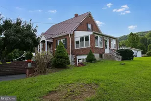 13017 Acre Ln NE, Cumberland, MD 21502 - Photo 5