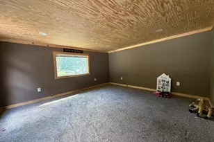 17639 Pekin, Lonaconing, MD 21539 - Photo 5