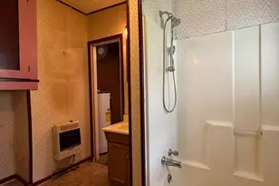 88 Main St, Lonaconing, MD 21539 - Photo 17