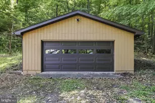 20304 McMullen Hwy, Cumberland, MD 21502 - Photo 11