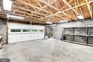 20304 McMullen Hwy, Cumberland, MD 21502 - Photo 13