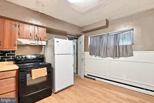 1076 Braddock Rd, Cumberland, MD 21502 - Photo 7