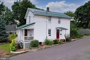 18 Park St, Frostburg, MD 21532 - Photo 1