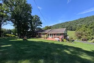 13305 Brice Hollow Rd, Cumberland, MD 21502 - Photo 1