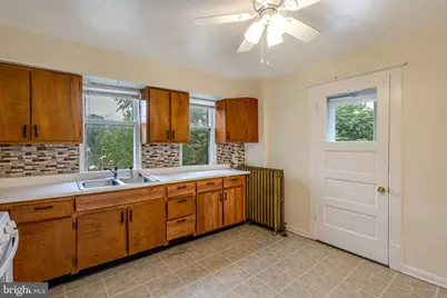 511 Rose Hill Avenue, Cumberland, MD 21502 - Photo 11