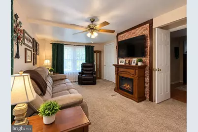10105 Country Club Road SE, Cumberland, MD 21502 - Photo 3
