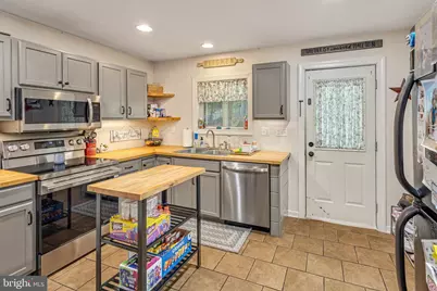 12313 Shadoe Hollow Road NE, Cumberland, MD 21502 - Photo 13