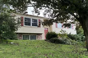 13802 Cardinal Dr SE, Cumberland, MD 21502 - Photo 1