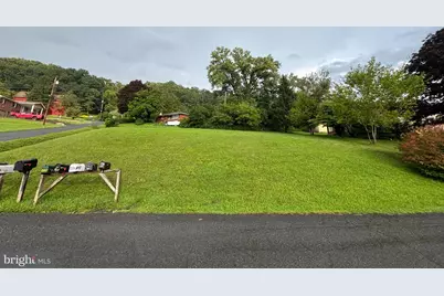 13802 Cardinal Drive SE, Cumberland, MD 21502 - Photo 3