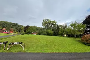 13802 Cardinal Dr SE, Cumberland, MD 21502 - Photo 3