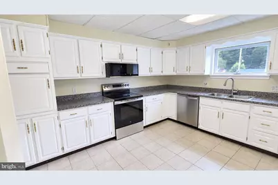 1037 Myrtle Street, Cumberland, MD 21502 - Photo 5