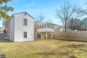 1015 Marleigh Cir, Towson, MD 21204 - Photo 17