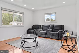 6200 Collinsway Rd, Catonsville, MD 21228 - Photo 11