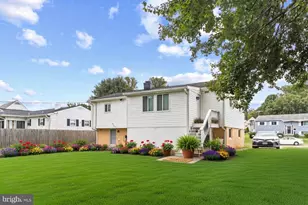 6200 Collinsway Rd, Catonsville, MD 21228 - Photo 1