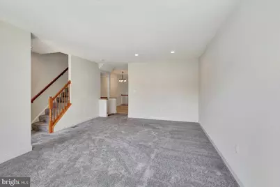 9104 Marlove Oaks Lane, Owings Mills, MD 21117 - Photo 17