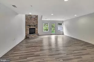 9104 Marlove Oaks Lane, Owings Mills, MD 21117 - Photo 5