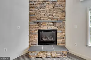 9104 Marlove Oaks Lane, Owings Mills, MD 21117 - Photo 7