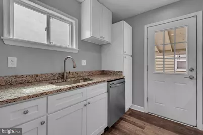 8114 Longpoint Road, Dundalk, MD 21222 - Photo 15