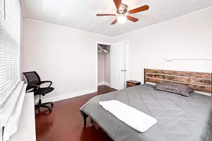 8529 Chestnut Oak Rd, Parkville, MD 21234 - Photo 3