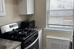 8529 Chestnut Oak Rd, Parkville, MD 21234 - Photo 15