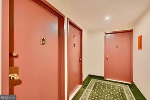 28 Allegheny, Towson, MD 21204 - Photo 29