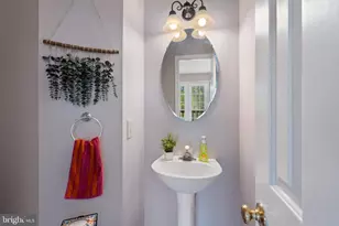 26 Esperanza Ct, Baltimore, MD 21208 - Photo 19