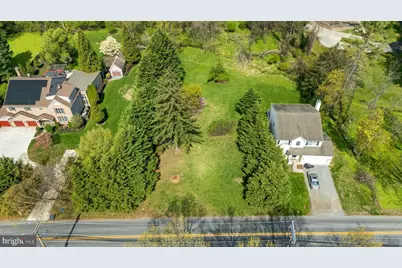 8 Saint Thomas, Owings Mills, MD 21117 - Photo 15