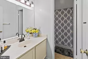 8101 Greenspring Way, Owings Mills, MD 21117 - Photo 27