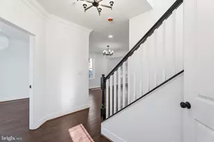 206 Winters Ln, Catonsville, MD 21228 - Photo 5