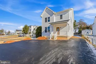 206 Winters Ln, Catonsville, MD 21228 - Photo 3