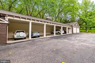 7 Devon Hill Rd, Baltimore, MD 21210 - Photo 19