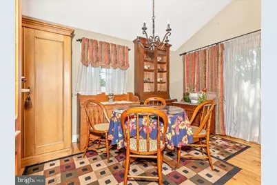 1111 Cummings Avenue, Baltimore, MD 21228 - Photo 9