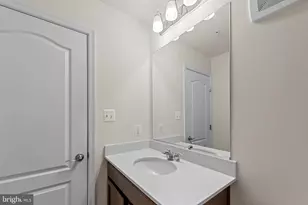 4524 Reaney Ln, Owings Mills, MD 21117 - Photo 27