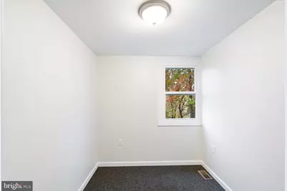 4007 Hollins Ferry Road, Halethorpe, MD 21227 - Photo 23