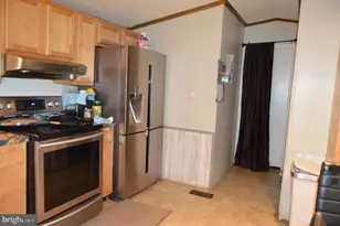 114 Roundup Rd, Middle River, MD 21220 - Photo 19