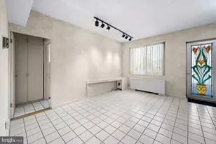 11 Slade Ave, Baltimore, MD 21208 - Photo 23