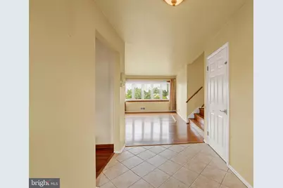 9600 Brookbend Road, Baltimore, MD 21236 - Photo 17