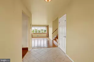 9600 Brookbend Rd, Baltimore, MD 21236 - Photo 17