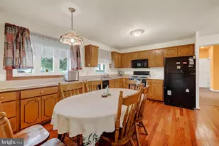 9600 Brookbend Rd, Baltimore, MD 21236 - Photo 23