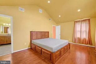 9600 Brookbend Rd, Baltimore, MD 21236 - Photo 13