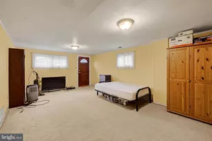 9600 Brookbend Rd, Baltimore, MD 21236 - Photo 33