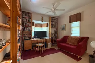 15 Shipley Ave, Catonsville, MD 21228 - Photo 11