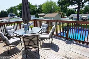 8610 Oak Rd, Sparrows Point, MD 21219 - Photo 5