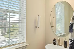 5085 Silver Oak Dr, Rosedale, MD 21237 - Photo 23