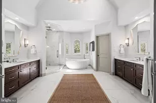 18 Hambleton Ct, Pikesville, MD 21208 - Photo 35