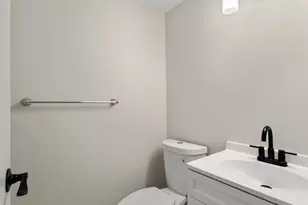 28 Allegheny Ave, Towson, MD 21204 - Photo 29